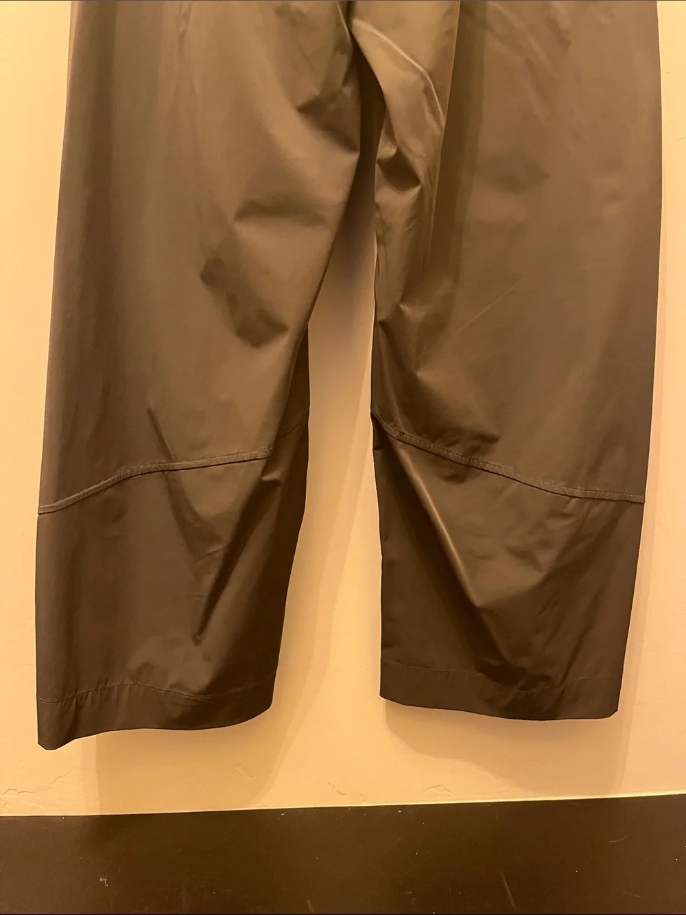 LOMON Wide Leg Barrel Pants - MED - GRAPHITE - NWT - Picture 8 of 9